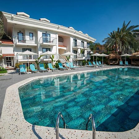 אולודניץ Blue Star Hotel מראה חיצוני תמונה