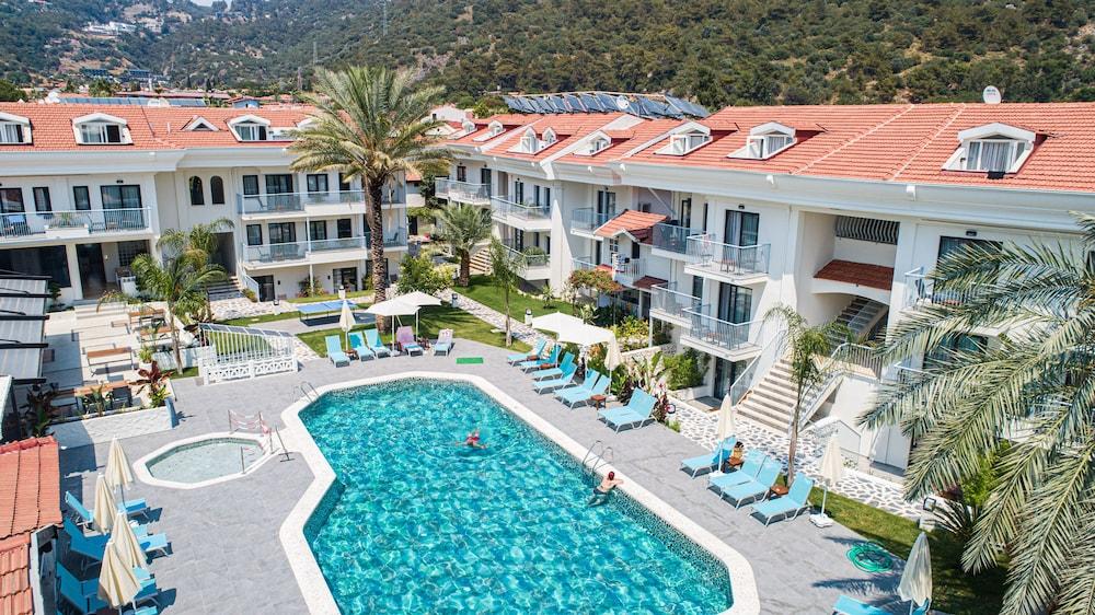 אולודניץ Blue Star Hotel מראה חיצוני תמונה