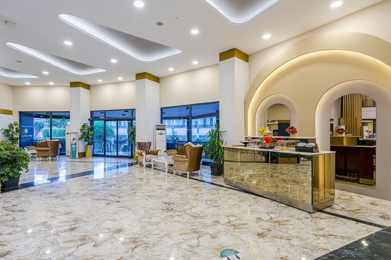 אולודניץ Blue Star Hotel מראה חיצוני תמונה
