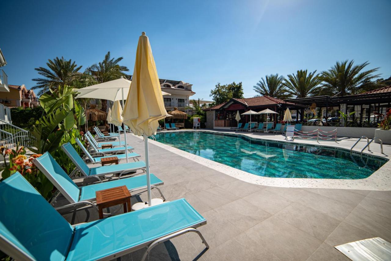 אולודניץ Blue Star Hotel מראה חיצוני תמונה